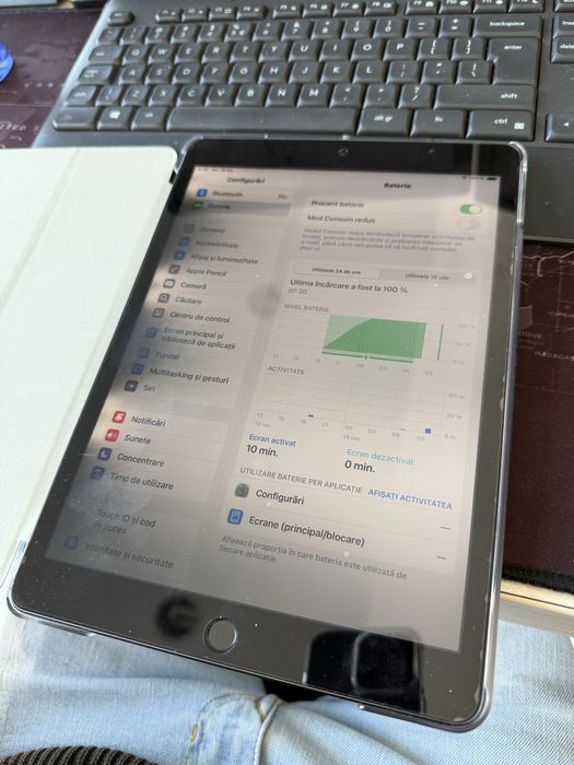 Apple Ipad 8 th gen 2021 ( 8 Generation ) 650 LEI