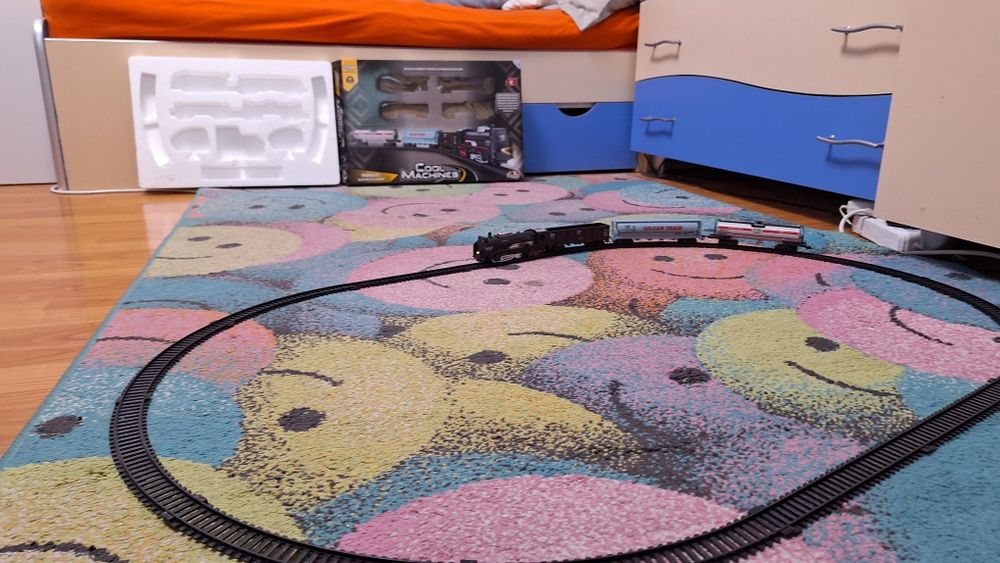 Trenuleț electric cu lumini