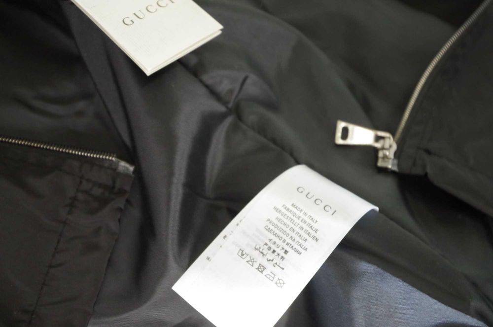 ТОП: GUCCI - Мъжко Шушляково Яке тип Ветровка