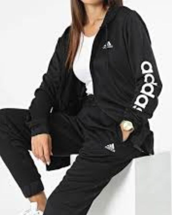 *Оригинален екип на Адидас! С