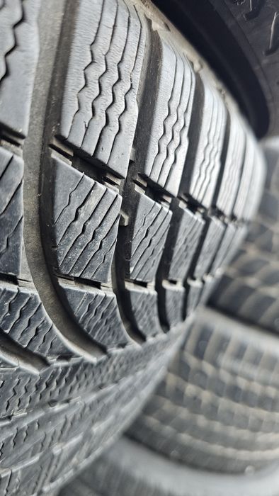 Anvelope 255 55 18 Michelin sau Pirelli