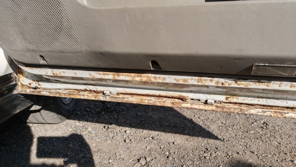 Приора универсал люкс