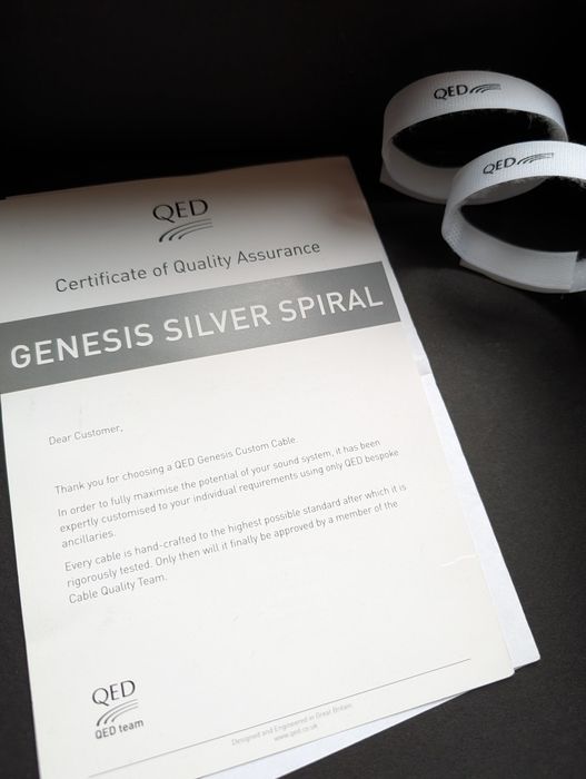 QED Genesis Silver Spiral Airloc Banana, 2M