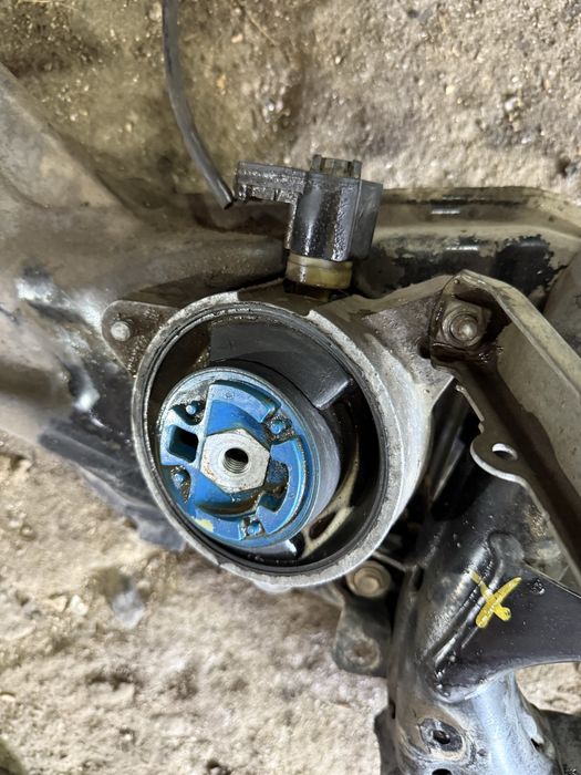 Преден мост /магаре / рейка/ тампони за audi S8 d4 /A8 d4