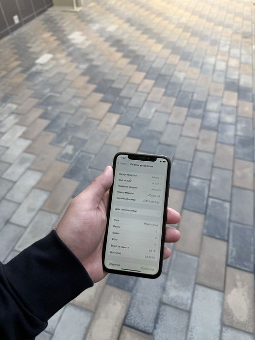 Iphone x ayfon x 64gb LL/A qora ideal sotiladi aybi yo face ishlidi