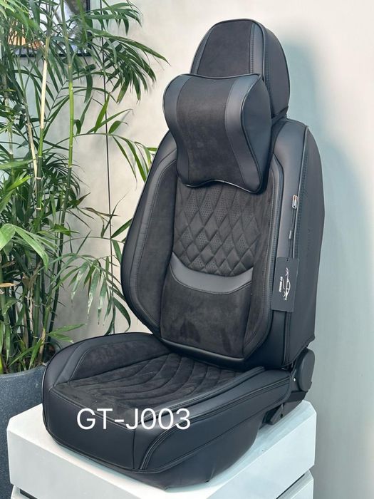 Чехлы на машину