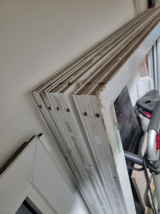 окна  алюминиевые б/у от застройщика