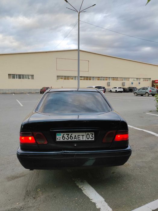 Продам Мерседес w210
