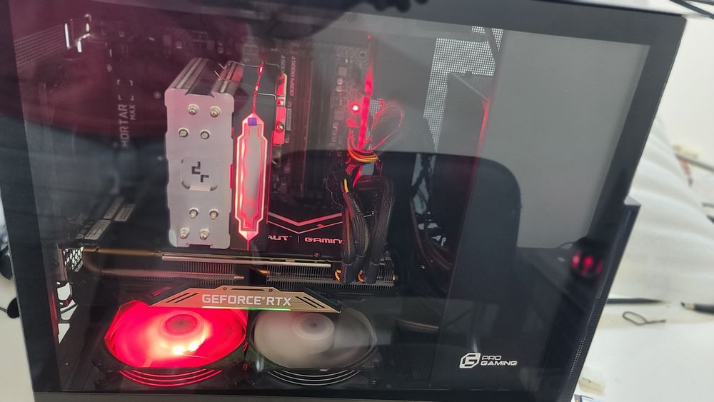 Ryzen 7 5800x 8/16 ram 32 gb rtx 2080ti 11 gb nvme 256 Gb