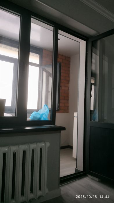 Своя 2 / 1 / 4 с ремонтом. Кирпичный дом.  45 кв.м.