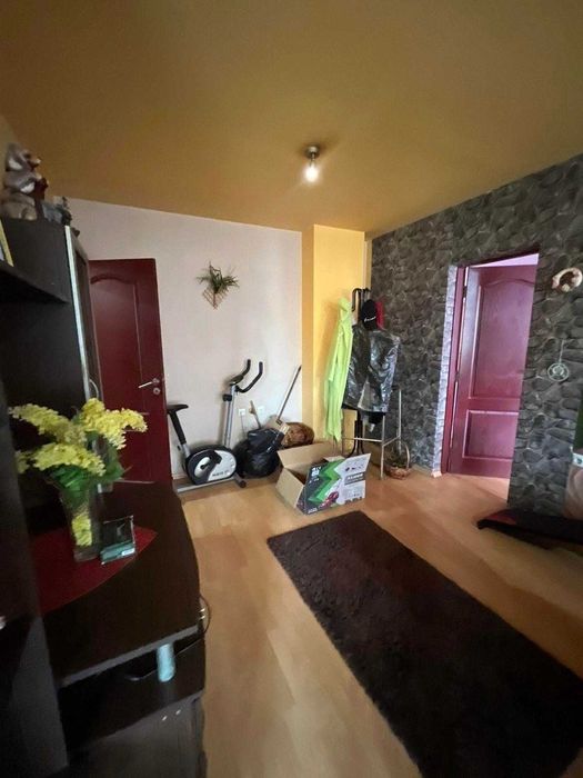 Продава се Двустаен апартамент в Казанлък - 70 кв.м за 1348 €/кв.м - Снимка #5