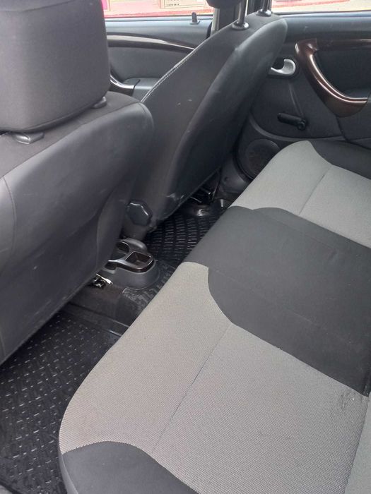 Dacia Duster 1.6 4x4 RAR. FISCAL Revizie noua