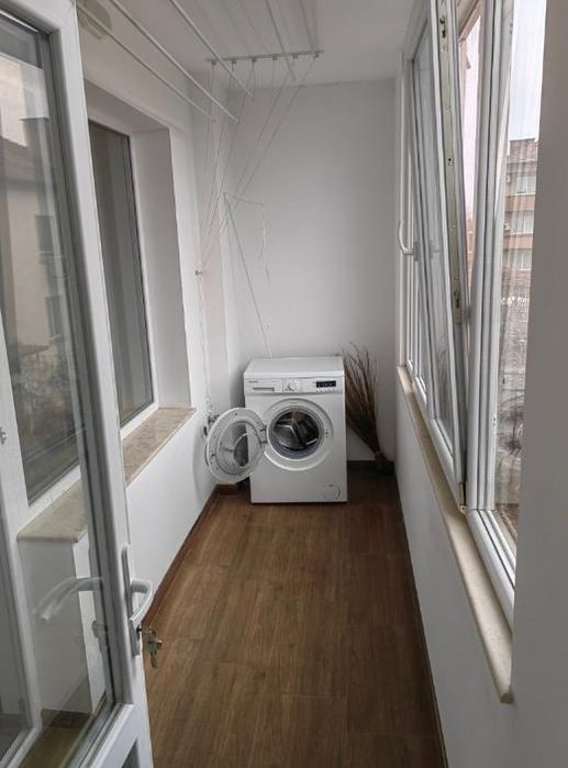 Дава се под наем Тристаен апартамент в Пловдив, Прослав - 150 кв.м за 500 € - Снимка #10