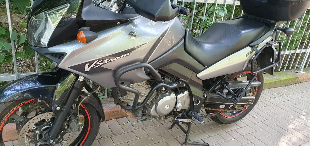 Suzuki dl 650 v strom 2007 stare excelenta