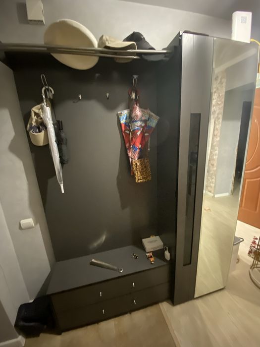 Продам мебель для прихожей