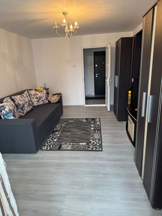 Apartament 2 camere de închiriat