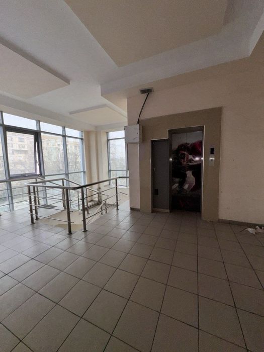 Сдаётся Помещение в ТЦ 1400м2 Орн-Максимка метро БИЙ (N8)