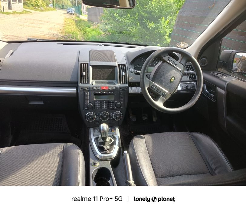 Dezmembrări ușa capota faruri haion geam land rover frelender 2 td4