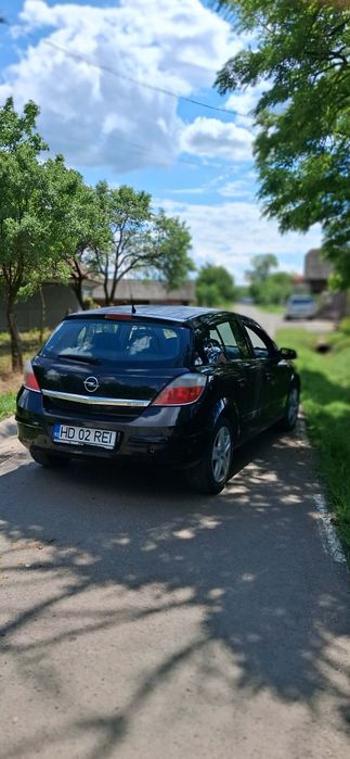 Vând Opel Astra H – 1.9 Diesel – Cutie 6 trepte