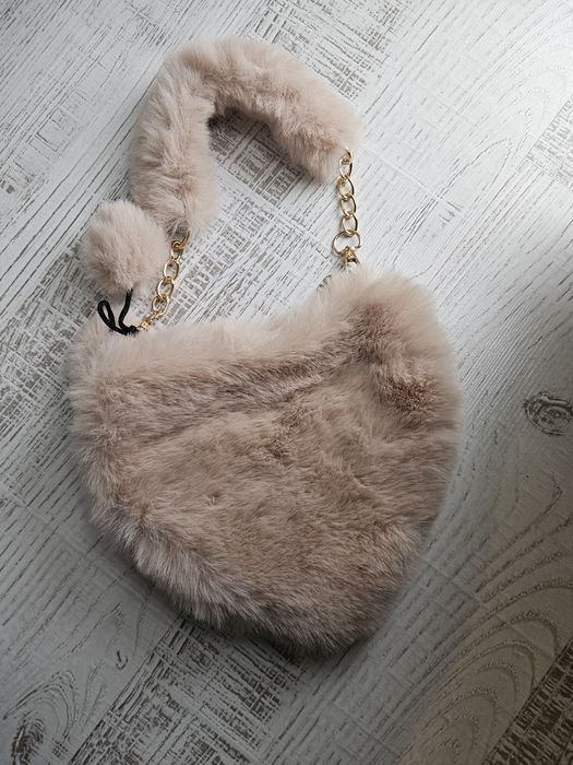 Чанта сърце. . .