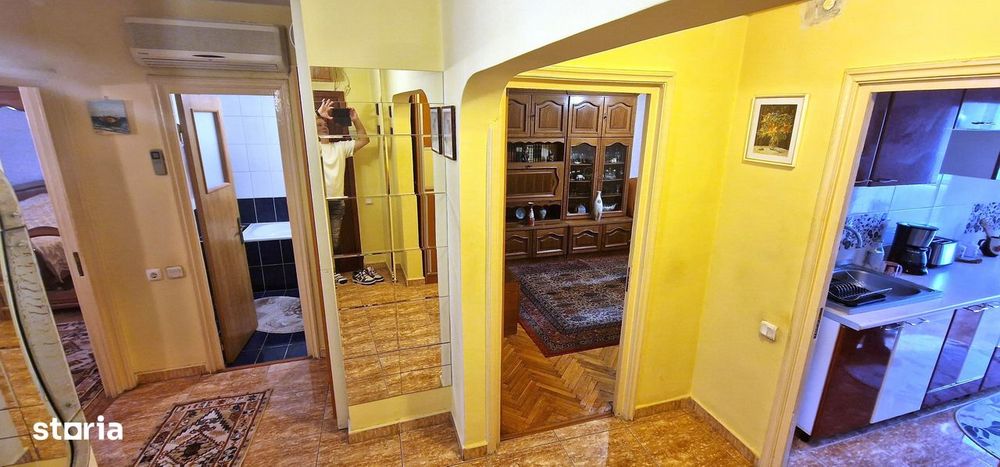 Trei camere decomandat etajul 1, Dacia
