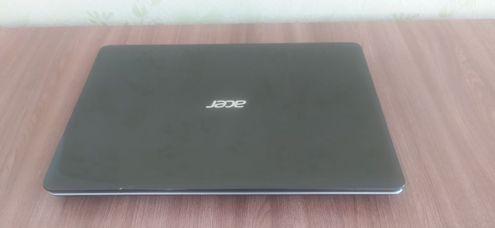 Ноутбук Acer очень хорошее состояние