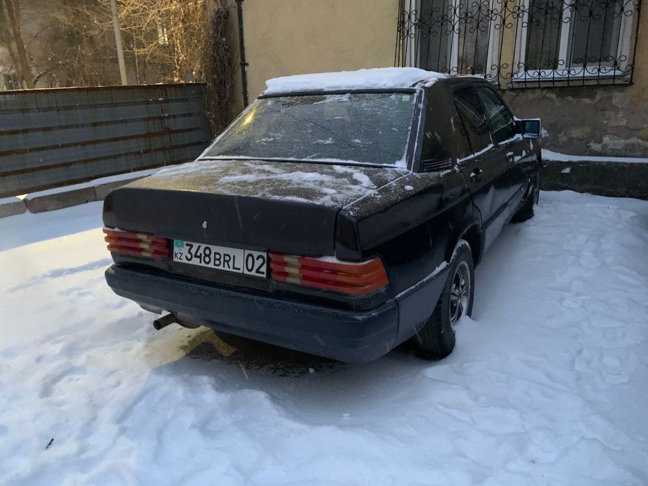 Продам Мерседес 190