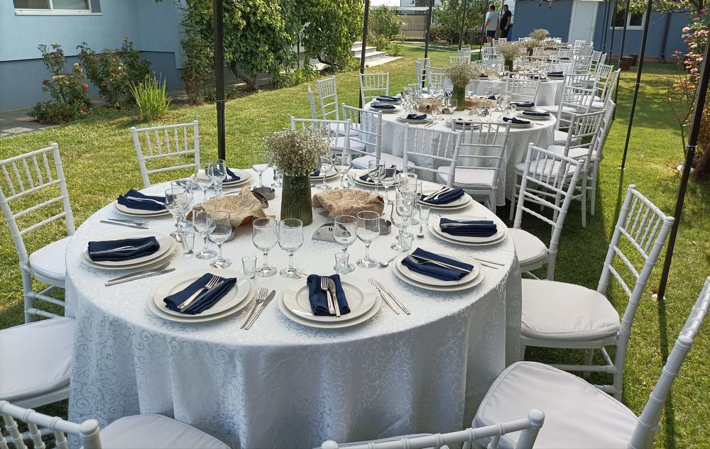 Cort scaune CHIAVARI ALBE mese vesela pt evenimente