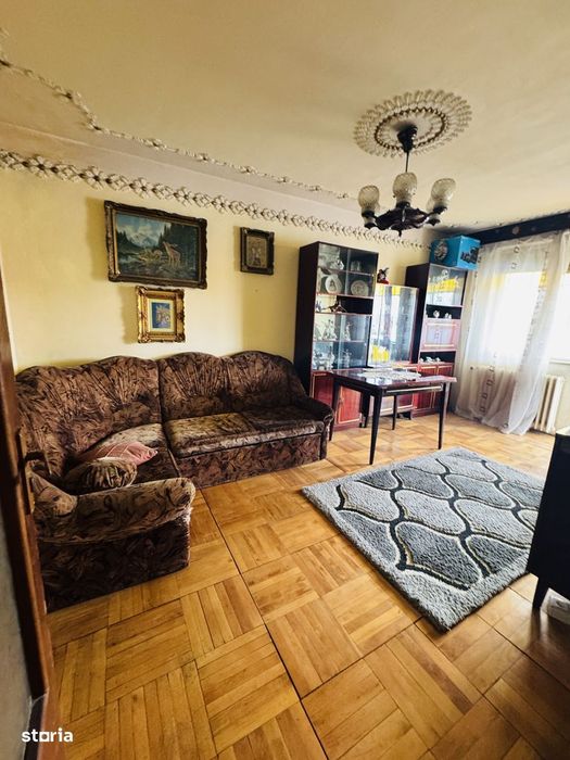 Apartament 4 camere Podgoria