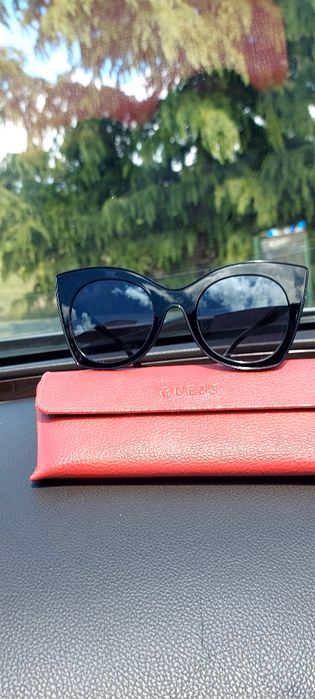 Слънчеви очила Guess