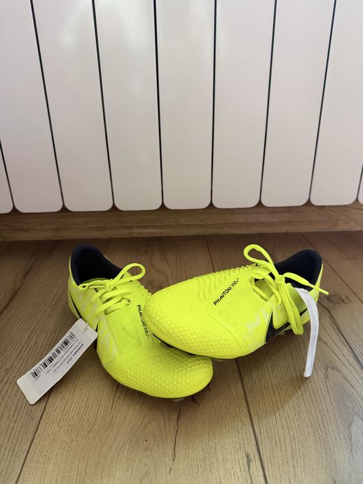 Чисто нови  професионални бутонки Nike Phantom Venom Elite ACC 36 номер