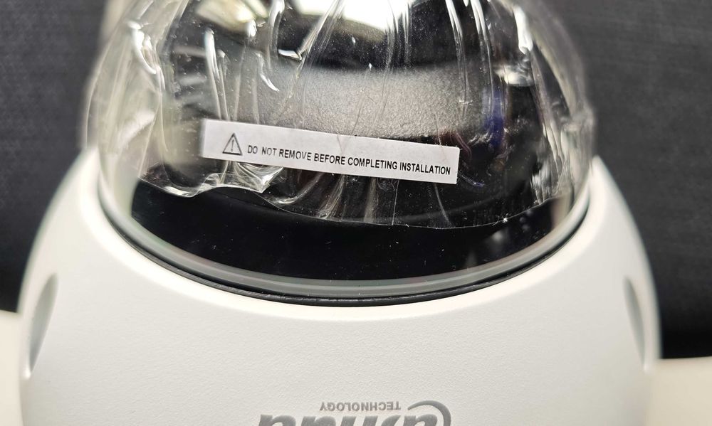 4MP IP куполна камера Dahua DH-IPC-HDBW5431E-ZE с варио обектив