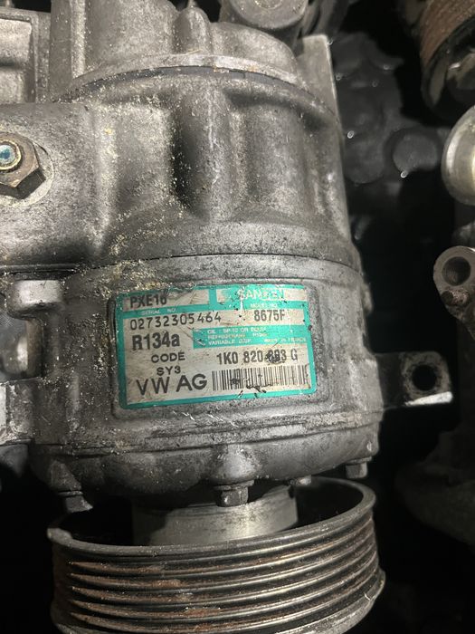 Компресор климатик Фолксваген Ауди Шкода Сеат 2004-2015г.