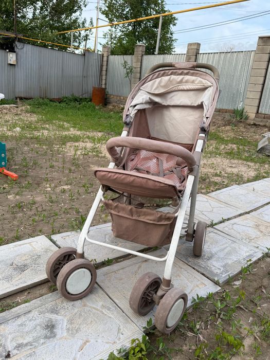 Продам коляску(десткую)