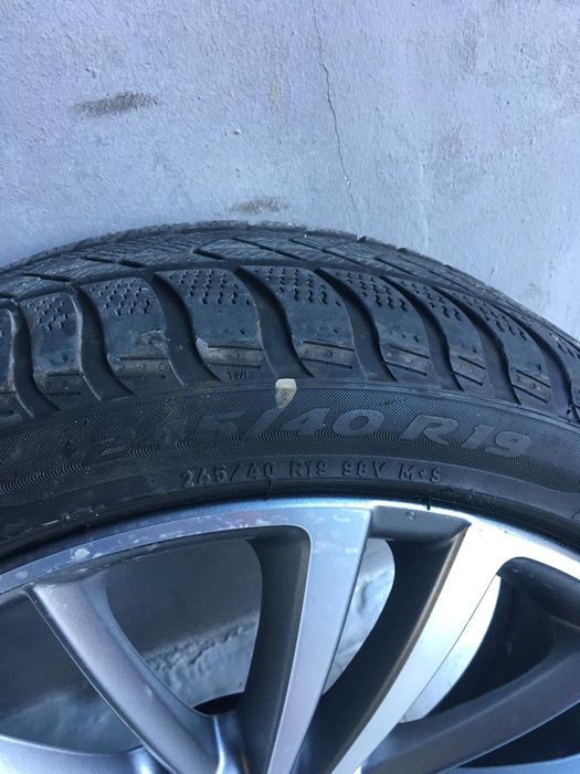Vînd jante pe 19 mercedes cls