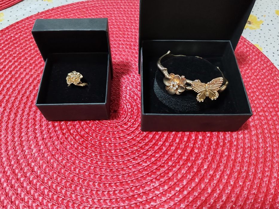 Set bratara și inel