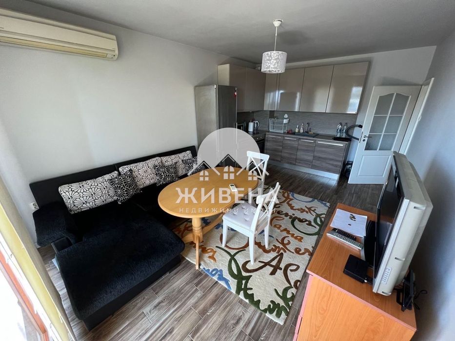 Продава се Тристаен апартамент в Варна, Чайка - 65 кв.м за 1576 €/кв.м - Снимка #1