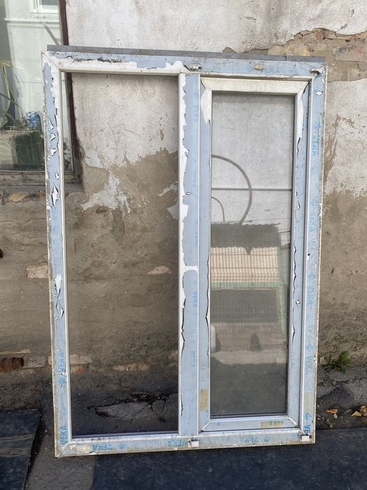 Продам.  Окно из профиля VEKA