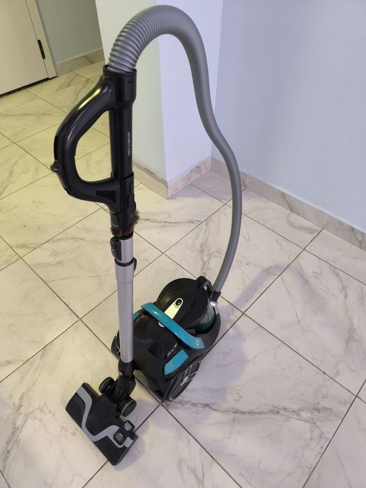 Продам пылесос tefal в отличном состоянии