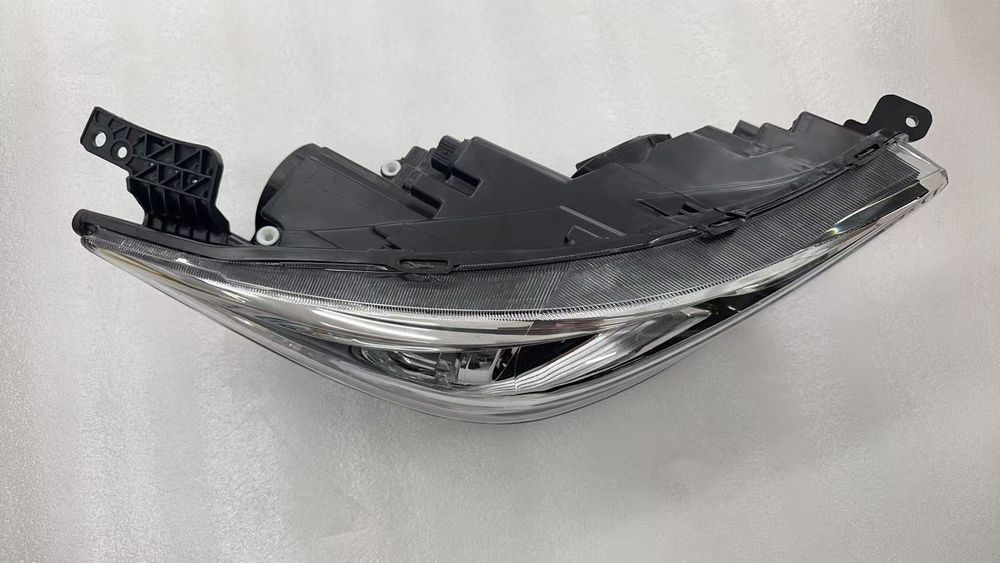 Фара Changan Cs75 Plus