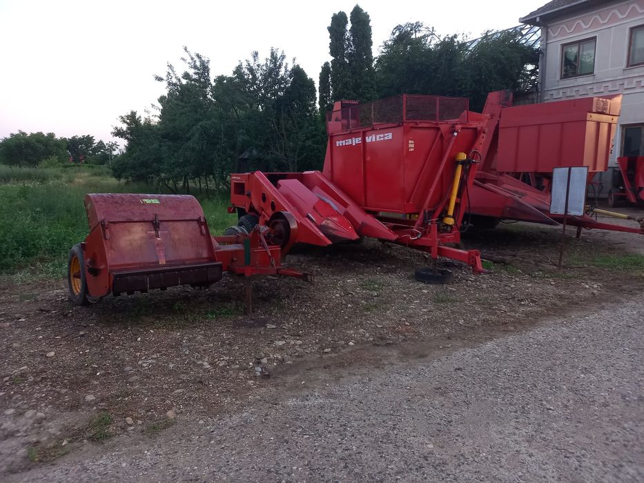 Tocatoare coceni culegatoare porumb