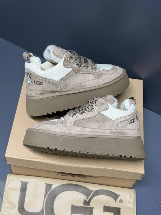 UGG Lowmel Sand