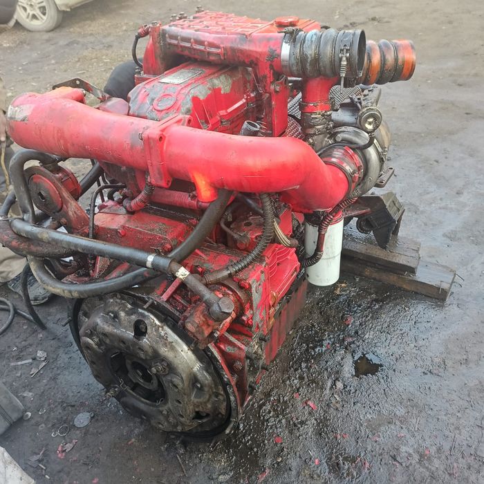 Двигатель Досан Doosan DL08