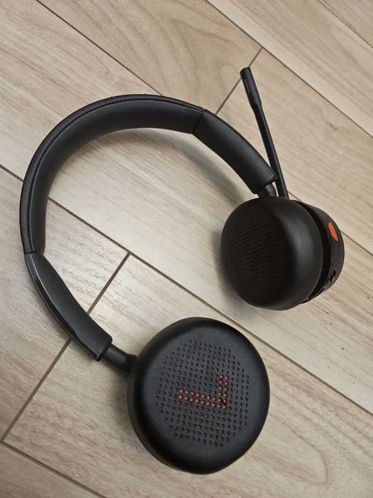 Casti Office Call Center Poly Voyager 4220