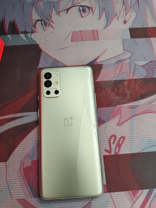 OnePlus 9r 256g + 12ram