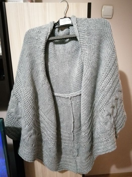 Дамска плетена жилетка , С