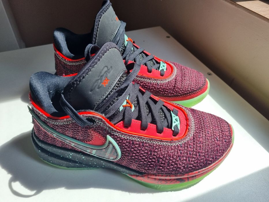 NIKE Lebron XX SE GS  20