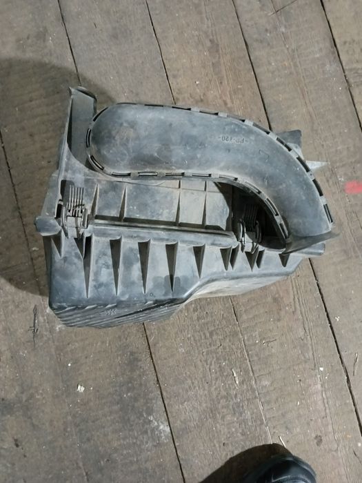 Корпус фильтра Пассат б3