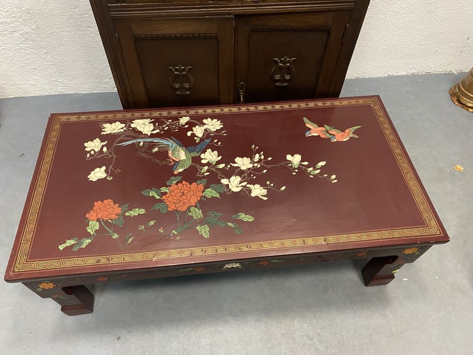 Японска лакирана маса Chinoiserie ръчна декорация Japan 1970