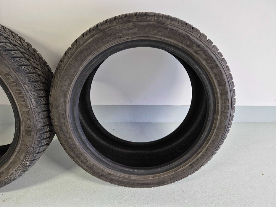 Зимни гуми Goodyear